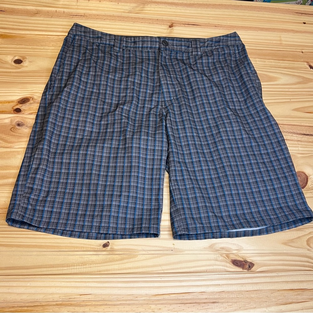 The North Face- Gray Blue Plaid Hiking shorts 34